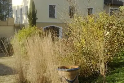 Image de La Chambre du Meunier, accès piscine.