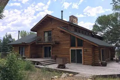 Image de Cabane en rondins rustique sur 3 Elk Creek avec vue sur la chaîne Collegiate