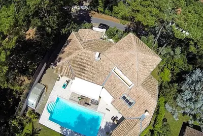Image de Hossegor 200m océan et lac villa d'architecte piscine idéalement située