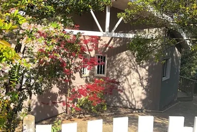 Image de Belle Villa, Dans lotissement calme et boisé, sur le golfe de la Mejanne