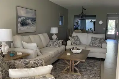 Image de Belle 2 chambres à Woodland Grove à The Meadows Cc