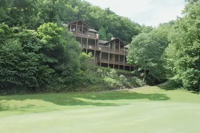 Image de Grand Condo de luxe dans Smoky Mountain Country Club