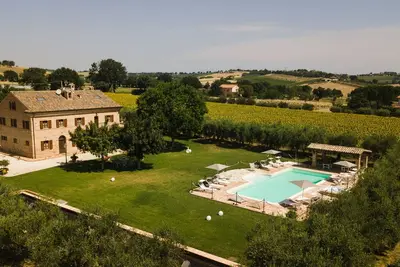 Image de L'Olivo, app dans une villa typique avec piscine à 7 km de la mer, Senigallia, Marches