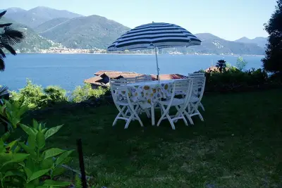 Image de Lac Majeur - Cannobio- It- Appartem. pr 5 pers. - plage privée & superbe vue