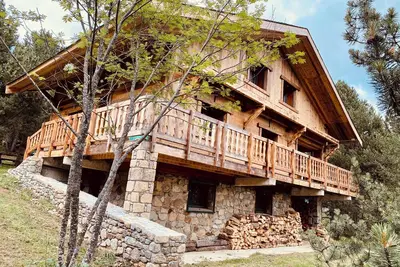 Image de Chalet De Standing De 180m2 Aux Angles pour 12 pers.