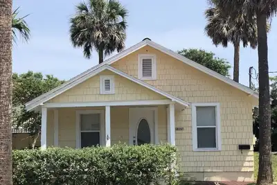 Image de Maison de Jacksonville Beach près de la clinique Mayo