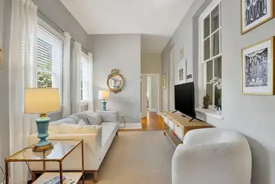 Image de Retraite tranquille pour 4 sur la belle rue Jones!