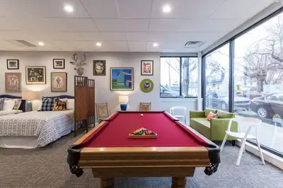 Image de The Louisville Loft, 12 lits, Neuf, salle de jeux, Expo, centre ville, Highlands