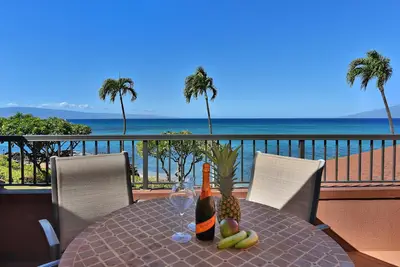 Image de La plus grande chambre à coucher à Kuleana - Unité de bord de mer! ! # 105