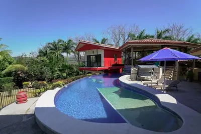 Image de Incroyable Villa Esparza Costa Rica pour jusqu'à 15 personnes