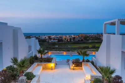 Image de Maison moderne de 3 chambres à proximité de la plage