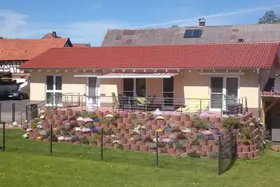 Maison de vacances à la piste de bowling dans le parc naturel du Vogelsberg, arrivez et sentez-vous bien