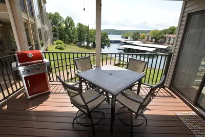 Image de Ce Condo A Tout! Belle à l'intérieur, vue magnifique, près de la piscine, nuit gratuite! !