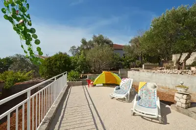 Image de Josip 1, 3 bedroom apartment, 230m from beach