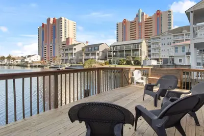 Image de Anchors Away: 4 Br / 3. 5 Ba maison de plage à North Myrtle Beach, pour 8 personnes