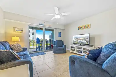 Image de Mettez les voiles dans ce magnifique condo 3/2 sur le thème de la côte avec une vue magnifique sur l'océan Ow13-305
