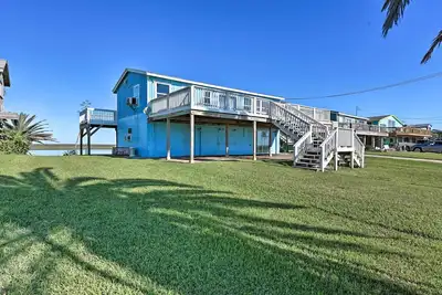 Image de Nouveau! Oceanfront Sargent Beach Accueil w / Dock!