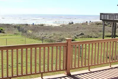 Image de \"Hermosa\" - Sea Isle avec vue sur le golfe, piscine et chien