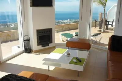 Image de Dream house with all-year-round pool and spectacular panoramic sea views