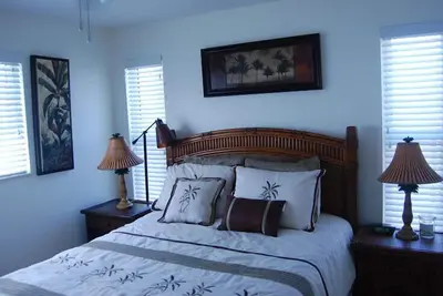 Image de Treasure Island Beach Condo - Perfect Location - Accès facile à la plage