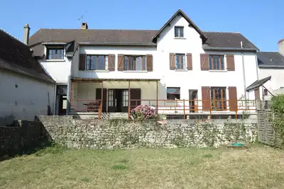 Image de Grande maison de campagne pour 4 pers, dans petit village au bord d'une rivière, avec terrasse et jardin