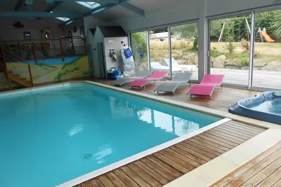Image de Villa Avec Piscine Intérieure Chauffée, Jaccuzzi, Sauna