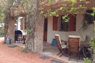 Image de appartement domisiladore spacieux et frais au calme avec acces direct au lac