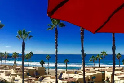 Image de Belles vues panoramique sur l'océan + Pier. Pas de la plage