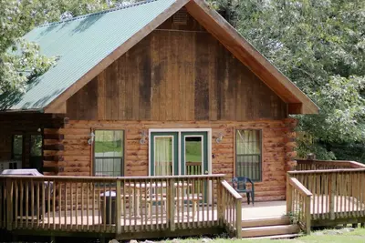 Image de Belle Log Cabin 6 personnes, 1/4 mile de White River Boat Public Launch!