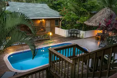 Image de Comme vu sur Hgtv-Casita pour 2 w / piscine, quai de 400 pieds, sur 1. 5 acres-Paisible