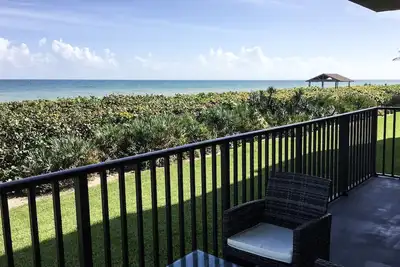 Image de Condo calme sur l'océan Atlantique