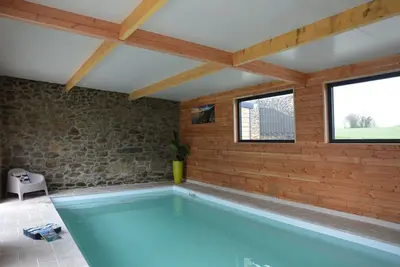 Image de Maison avec piscine couverte, chauffée, 6 pers proche de St Malo Bretagne