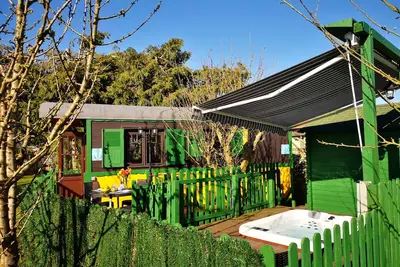 Image de Roulotte  Spa & Sauna - Le Domaine de Manoir