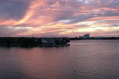 Image de Beau Lbj Lakefront Condo Ă Horseshoe Bay, Cable, Wifi et Boat Docks