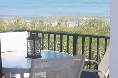 Image de À quelques pas de l'océan - Condo joliment décoré avec grand patio