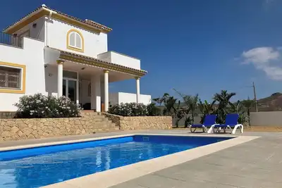 Image de Maison de village Casa de las Balsas avec piscine privé dans le village