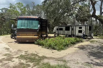 Image de 2 paradis de la maison, retraite privée 5 étoiles avec lac génial pour le plaisir, et les fêtes!