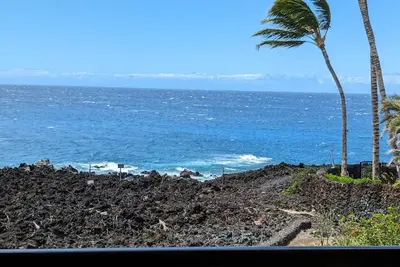 Vraiment au bord de l'océan! Prix incroyable pour échapper à Hawaii maintenant!