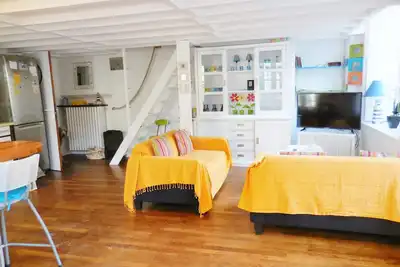 Image de Appartement 75 m2, 5 couchages, 5 mm plages, intra-muros