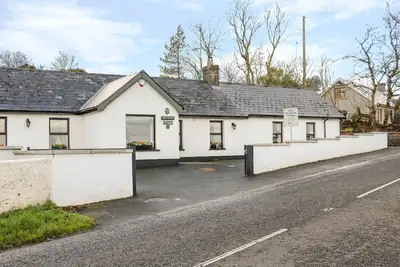 Image de Woodleigh Cottage, avec feu ouvert à Ballycastle, Réf 998119