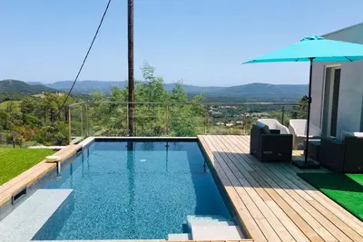 Image de Duplex 4* 100m2 climatisé avec piscine privée chauffée, spa et vue panoramique!