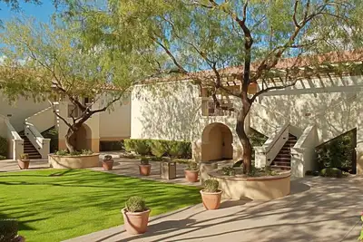 Image de Suite à une chambre * Parfait pour 1-4 personnes *