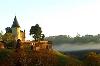Image de Petit Paradis au coeur de la Dordogne, l'endroit pour profiter de la belle vie!