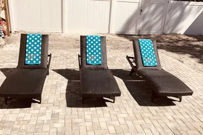 Image de Nouveau à Vrbo! Animaux, piscine, à proximité de la plage et la baie!