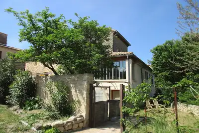 Image de Belle maison ancienne avec vue sur le Mt Ventoux, proche de Bédoin