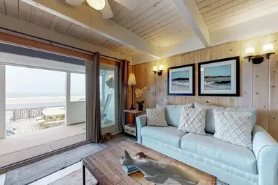 Image de Adorable maison de ville luxueuse de 3 chambres avec WiFi gratuit située en bord de mer et directement sur le célèbre Ocean City Boardwalk!