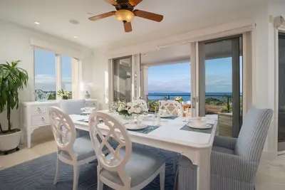 Image de Villa panoramique avec vue sur l'océan!