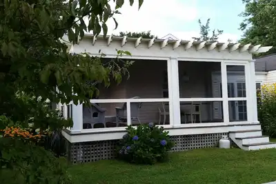 Image de Escapade de Charme Cottage, Ă 5 minutes Ă l'est de Bellport Village