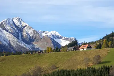 Image de big, spacey house in best location, secluded and sunny
