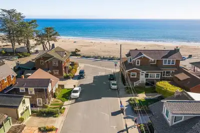 Image de Une maison accueillante à Seabright!